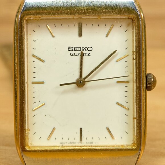 Vintage Seiko 7T94-0AH0 Chronograph Quartz Mens Watch - Picture 2 of 12